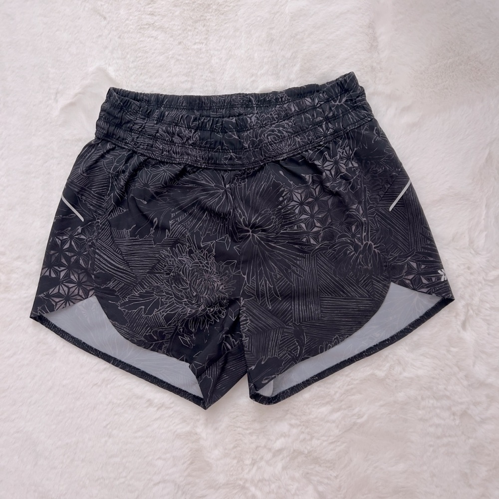 All in motion activewear shorts